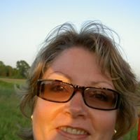Ruth Sander Photo 21