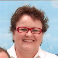 Catherine Andrews Photo 20