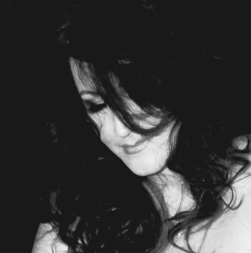 Alicia Salas Photo 25