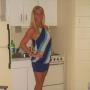 Holly Lewis Photo 19