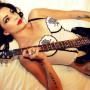 Rachel Lewis Photo 11
