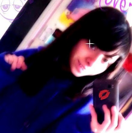 Elisa Fuentes Photo 17