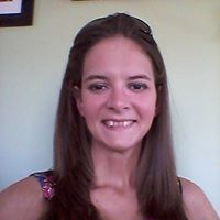 Laura Aldrich Photo 28