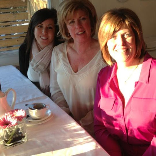 Michele Shaw Photo 22