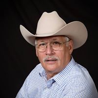 Dennis Leonard Photo 19