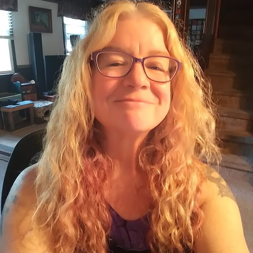 Pamela Moll Photo 18