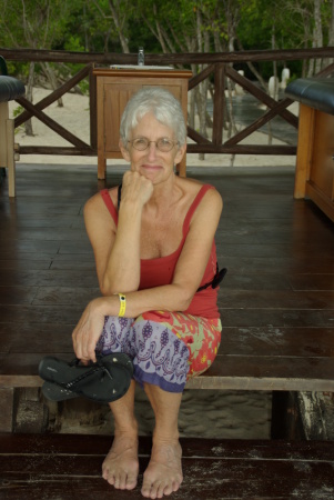 Kim Brown Photo 18