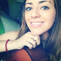 Vania Gomez Photo 28