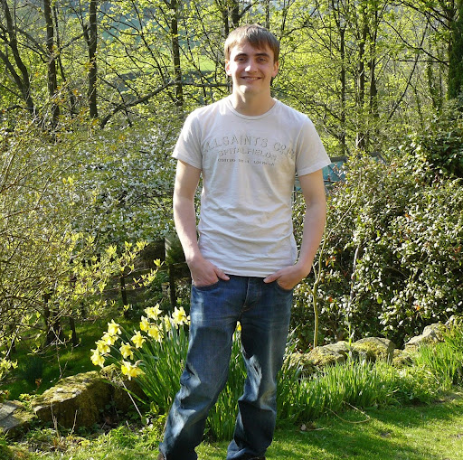 Robert Holmes Photo 53