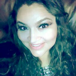 Amy Mora Photo 26