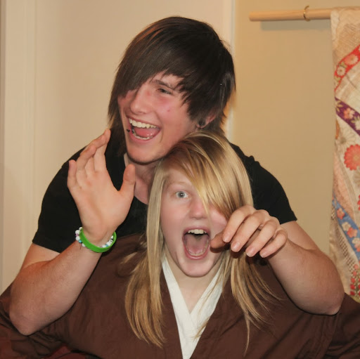 Ashlee Stevenson Photo 9
