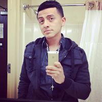 Johan Gomez Photo 18