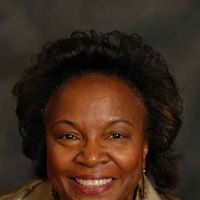 Lorraine Richardson Photo 28