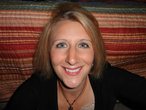 Sara Cook Photo 9