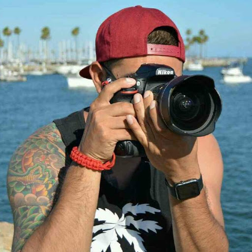 Edward Escobar Photo 26