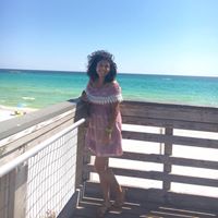 Daniela Pena Photo 8