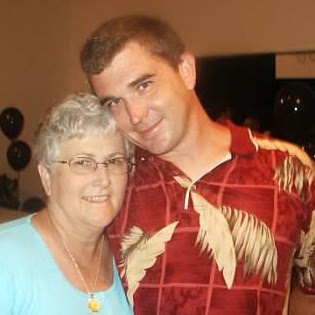 Linda Seay Photo 19