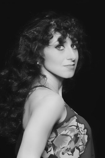 Karina Young Photo 25