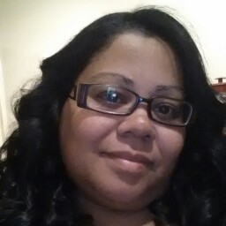 Rebecca Paz Photo 27