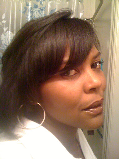 Michelle Burch Photo 30