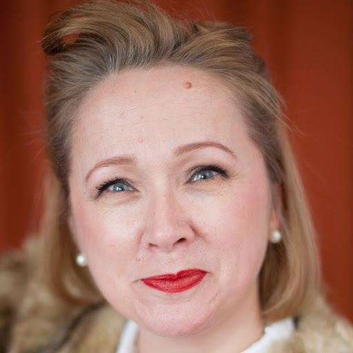 Jo Hill Photo 6