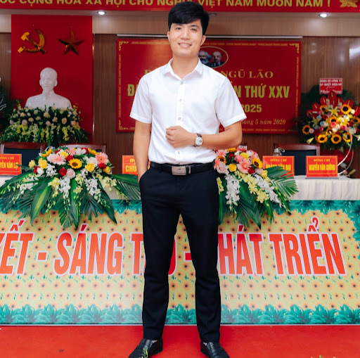 Chau Hoang Photo 33
