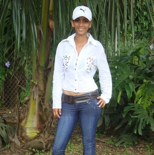 Liliana Moran Photo 8