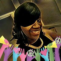 Latasha Robinson Photo 3