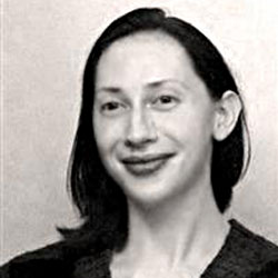 Caroline Klintworth Photo 8