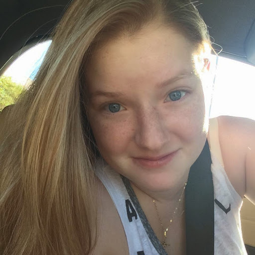 Savannah Sharp Photo 25