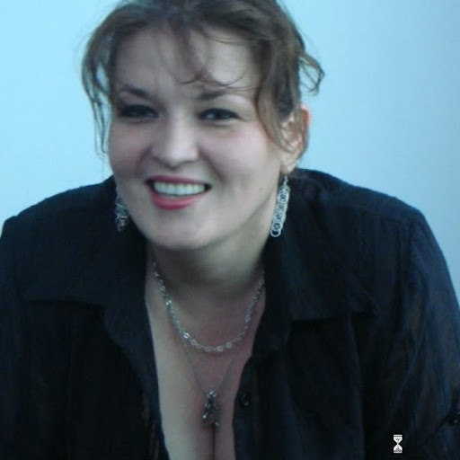 Helen Steven Photo 10