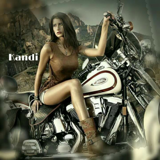 Kandi Adams Photo 11