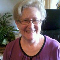 Maggie Rowe Photo 26