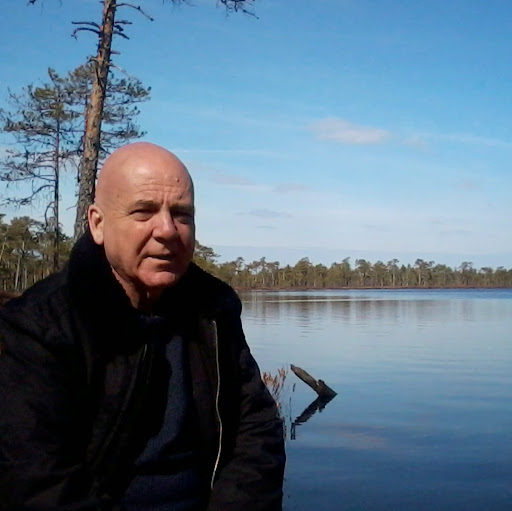 Ian Linn Photo 11