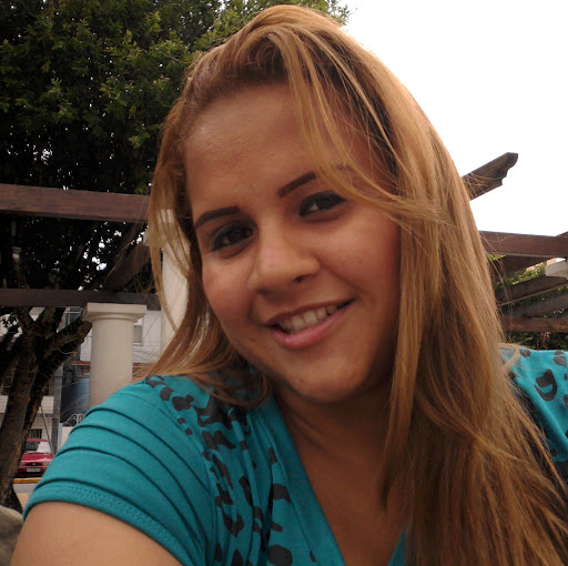 Amanda Perez Photo 22