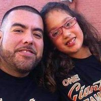 Robert Hernandez Photo 44