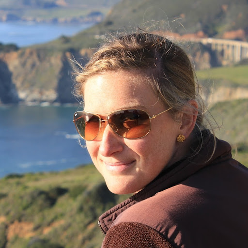 Amanda Peterman Photo 28