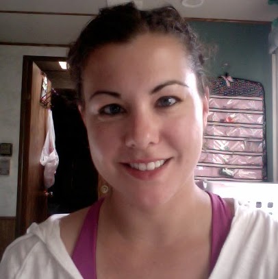 Sarah Tomlin Photo 30