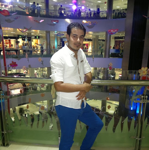 Omar Altaee Photo 20