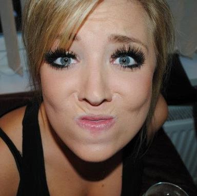 Hayley Morris Photo 39
