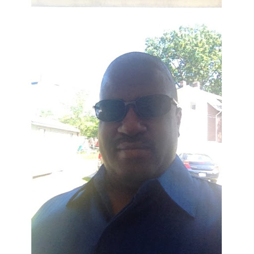 Robert Lanier Photo 38