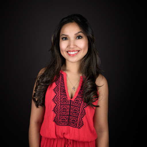 Christina Mendoza Photo 29