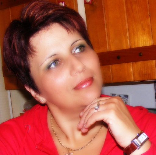 Mihaela Petrache Photo 9