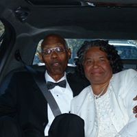Dorothy Holmes Photo 35
