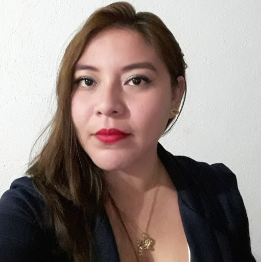 Jacqueline Hernandez Photo 15