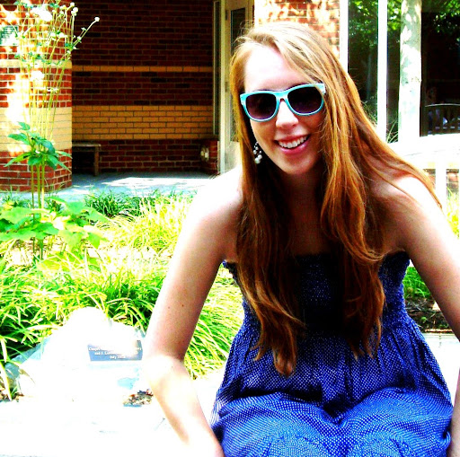 Stephanie Weaver Photo 13