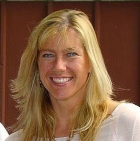 Vicki Scott Photo 9