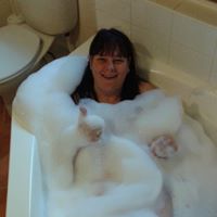 Rachael Burt Photo 10