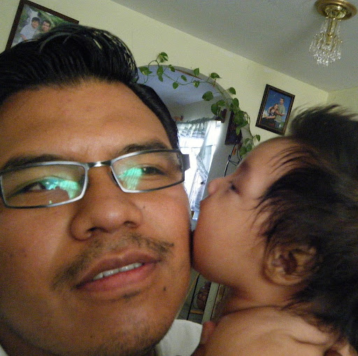 Joel Medina Photo 28