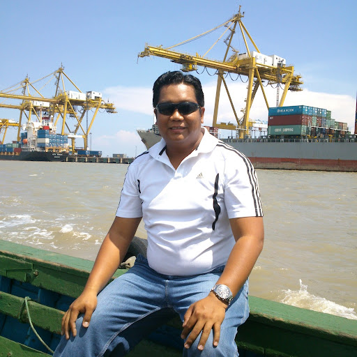 Ernesto Marquez Photo 26